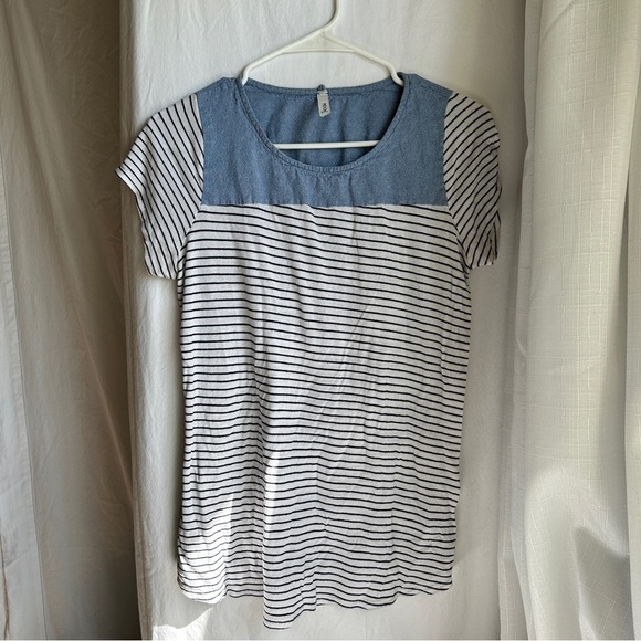 BUNDLE/LOT of  8 MATERNITY Women’s Shirts ALL Size Medium - Picture 9 of 13